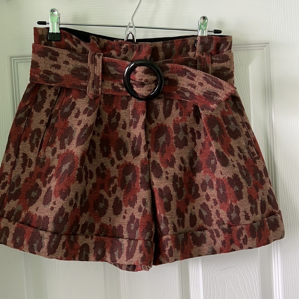 Sezane Rome shorts size 36 new without tag
